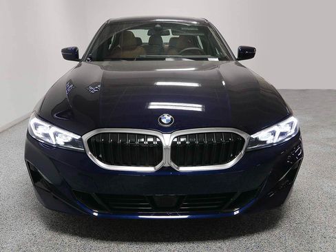 Used 2026 BMW 330i Sedan RWD image 2