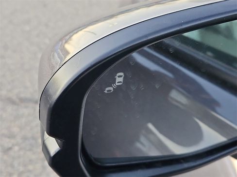 New 2026 Honda HR-V EX-L image 6