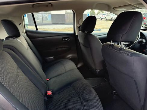 Used 2015 Nissan Leaf S w/ Charge Package image 21