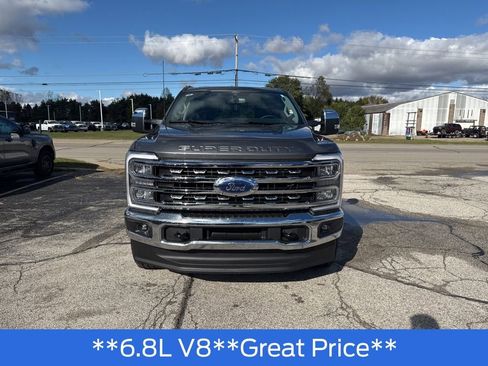 New 2026 Ford F250 Lariat w/ Chrome Package image 9