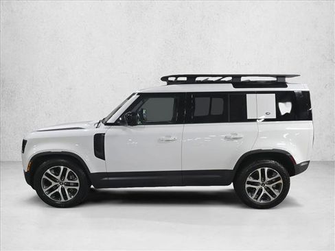 Used 2020 Land Rover Defender 110 HSE image 8