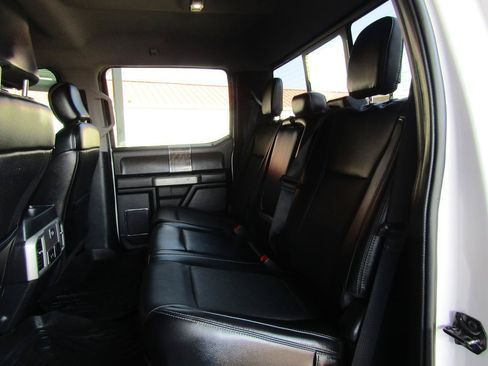Used 2019 Ford F250 Lariat w/ Chrome Package AWD/4WD image 9