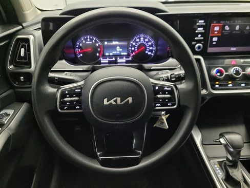 Used 2022 Kia Sorento LX FWD image 22