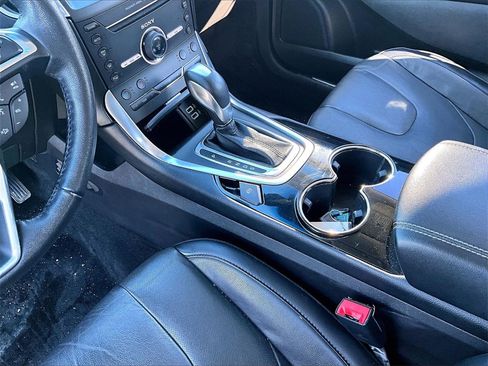 Used 2016 Ford Edge Titanium w/ Equipment Group 301A image 14