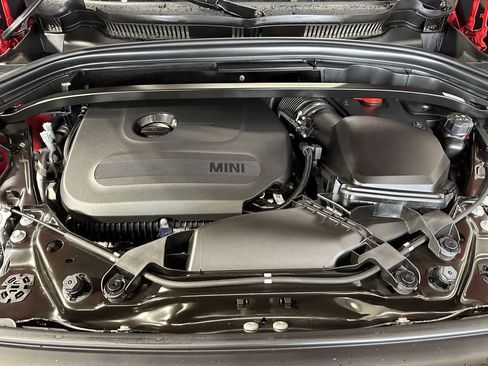 Certified 2025 MINI Cooper Countryman S w/ Comfort Package Max image 8