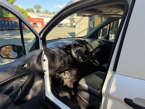 Used 2017 Ford Transit Connect XL FWD image 11