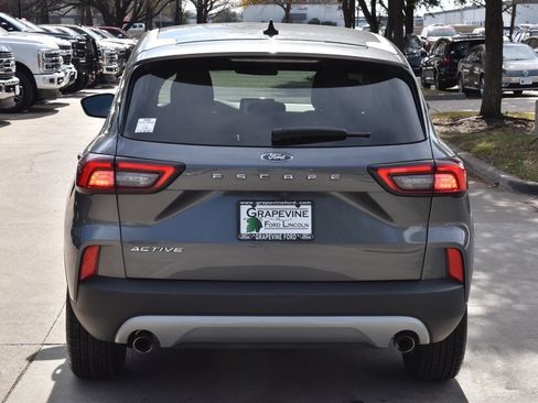 Used 2023 Ford Escape Active image 9