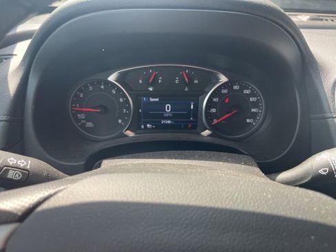 Used 2024 GMC Terrain SLE w/ Elevation Edition AWD/4WD image 10