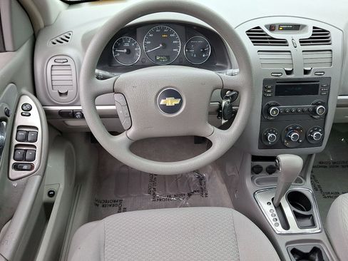 Used 2007 Chevrolet Malibu LS FWD image 18