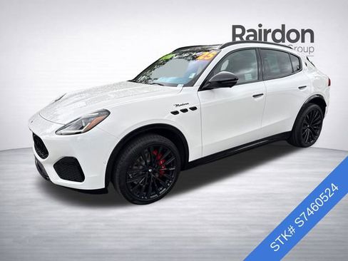Used 2025 Maserati Grecale Modena AWD/4WD image 3