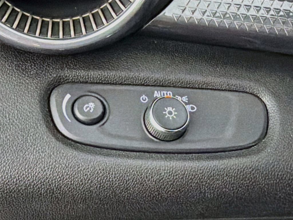 New 2026 Chevrolet Trax ACTIV FWD image 10