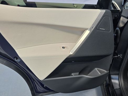 New 2026 BMW iX xDrive60 image 11