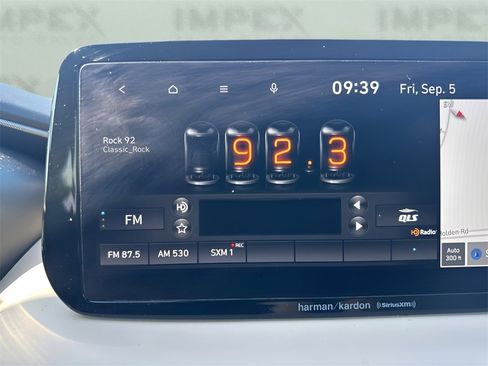 Used 2021 Hyundai Santa Fe Limited image 20