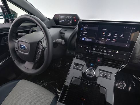 Used 2023 Subaru Solterra AWD image 22