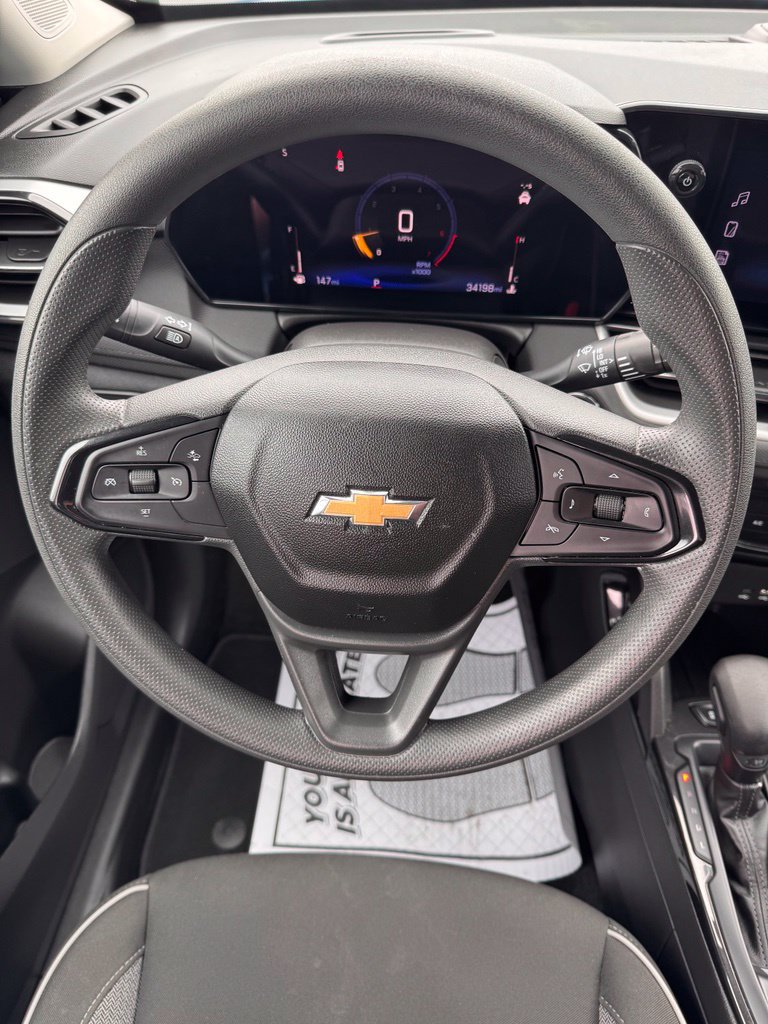 Used 2025 Chevrolet TrailBlazer LT FWD image 24