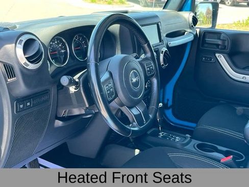 Used 2018 Jeep Wrangler Unlimited Rubicon w/ Cold Weather Group AWD/4WD image 16