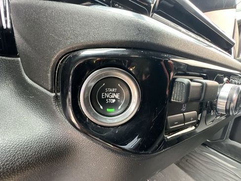 Certified 2024 GMC Sierra 2500 SLT w/ LPO, GMC Protection Package image 29