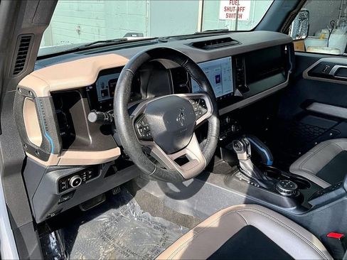Certified 2023 Ford Bronco Wildtrak AWD/4WD image 13