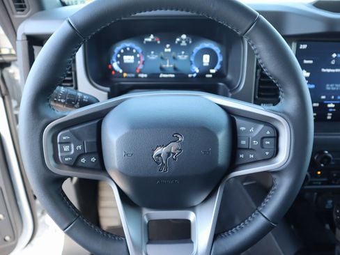 New 2025 Ford Bronco Big Bend image 3