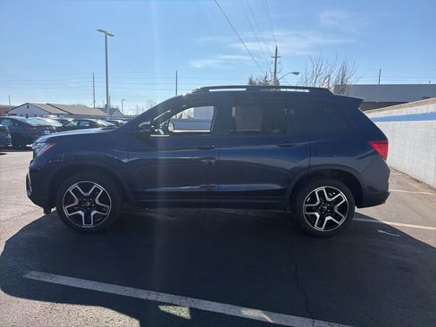 Used 2023 Honda Passport Elite image 2