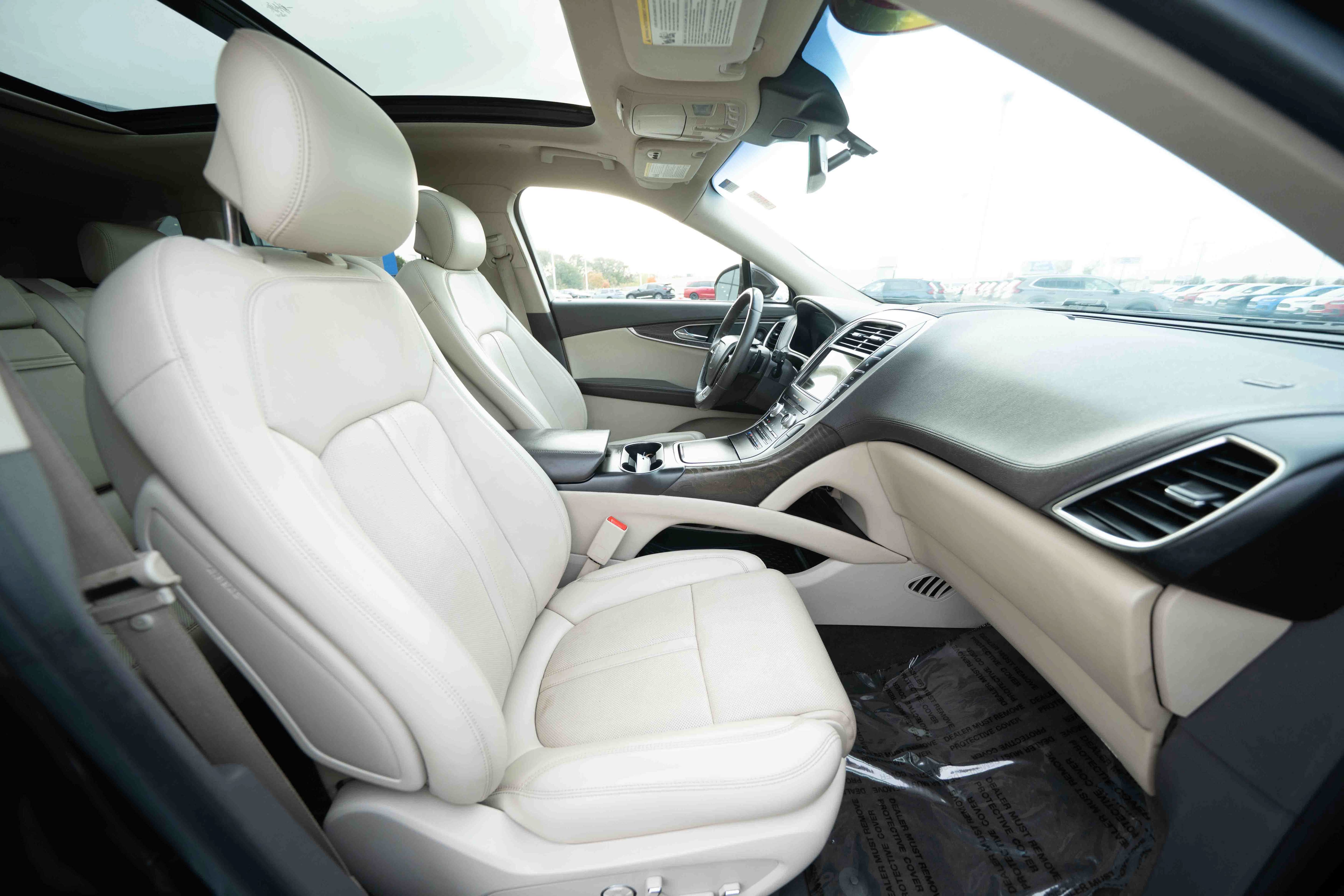 Used 2019 Lincoln Nautilus Reserve AWD/4WD image 27