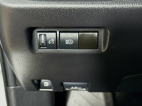 Used 2024 Toyota RAV4 LE AWD/4WD image 11