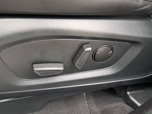 Certified 2022 Ford Explorer ST-Line w/ Class IV Trailer Tow Package image 20