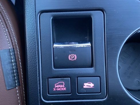 Used 2017 Subaru Outback 3.6R Touring image 28