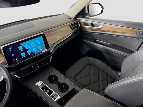 New 2026 Volkswagen Atlas SE image 22