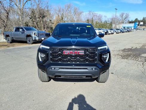 New 2026 GMC Canyon Elevation w/ Convenience Package image 9