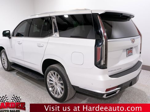 Used 2021 Cadillac Escalade Premium Luxury Platinum image 3