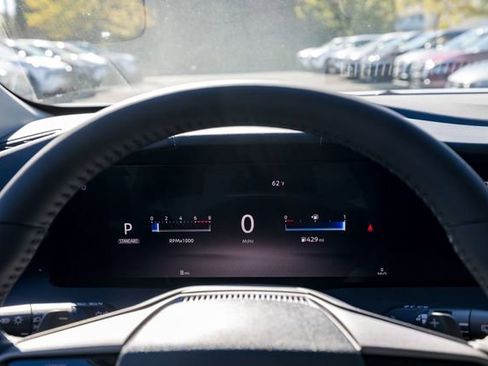 New 2026 Nissan Murano SV image 13