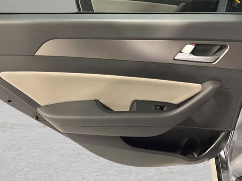 Used 2017 Hyundai Sonata Sport 2.0T w/ Cargo Package image 13