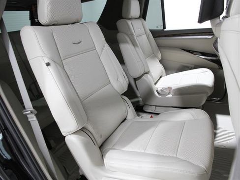 New 2025 Cadillac Escalade Premium Luxury Platinum w/ LPO, Floor Liner Package image 20