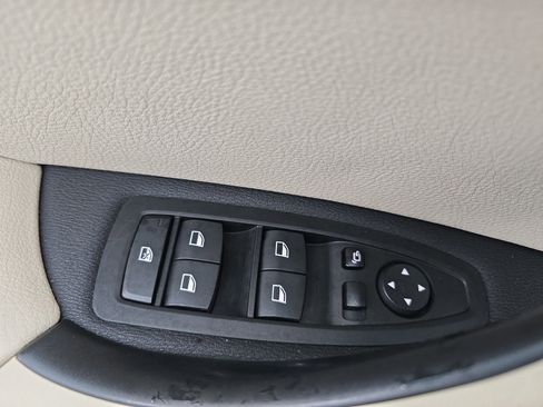 Used 2022 BMW X1 xDrive28i w/ Convenience Package image 28