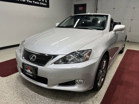 Used 2010 Lexus IS 350C image 5