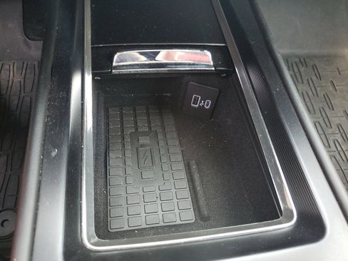 Used 2024 Lincoln Corsair Reserve w/ Equipment Group 201A image 10