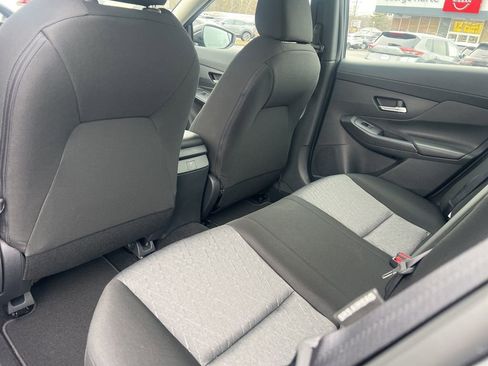 New 2026 Nissan Sentra SV w/ SV Convenience Package FWD image 31