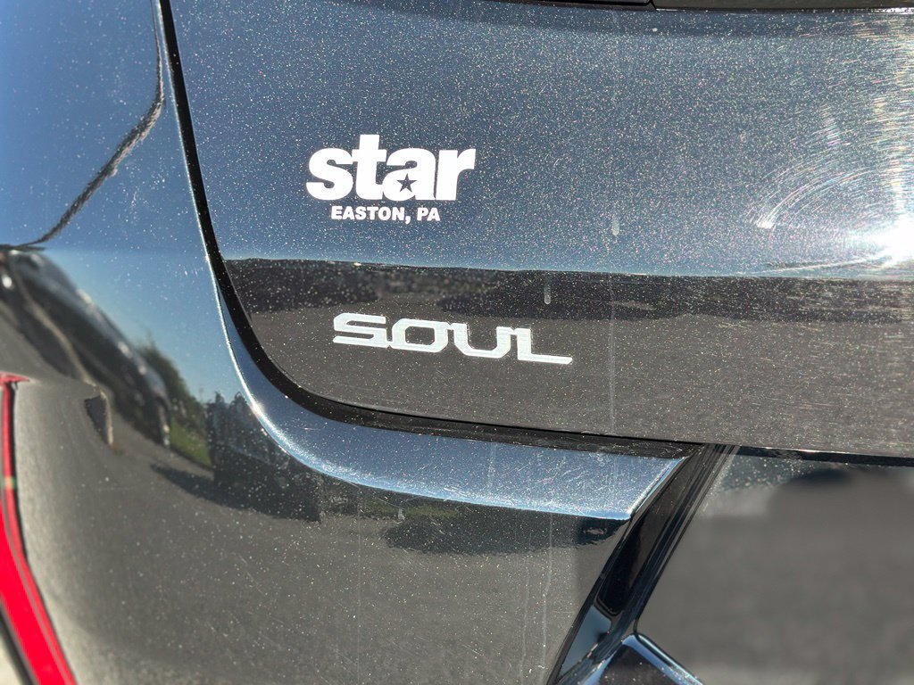 Used 2023 Kia Soul GT-Line w/ GT-Line Technology Package FWD image 41