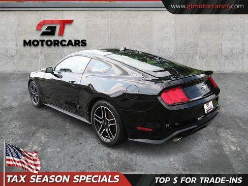 Used 2021 Ford Mustang Premium RWD image 7