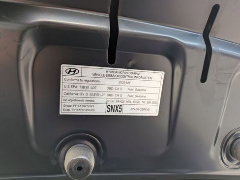 Certified 2023 Hyundai Tucson Limited image 33