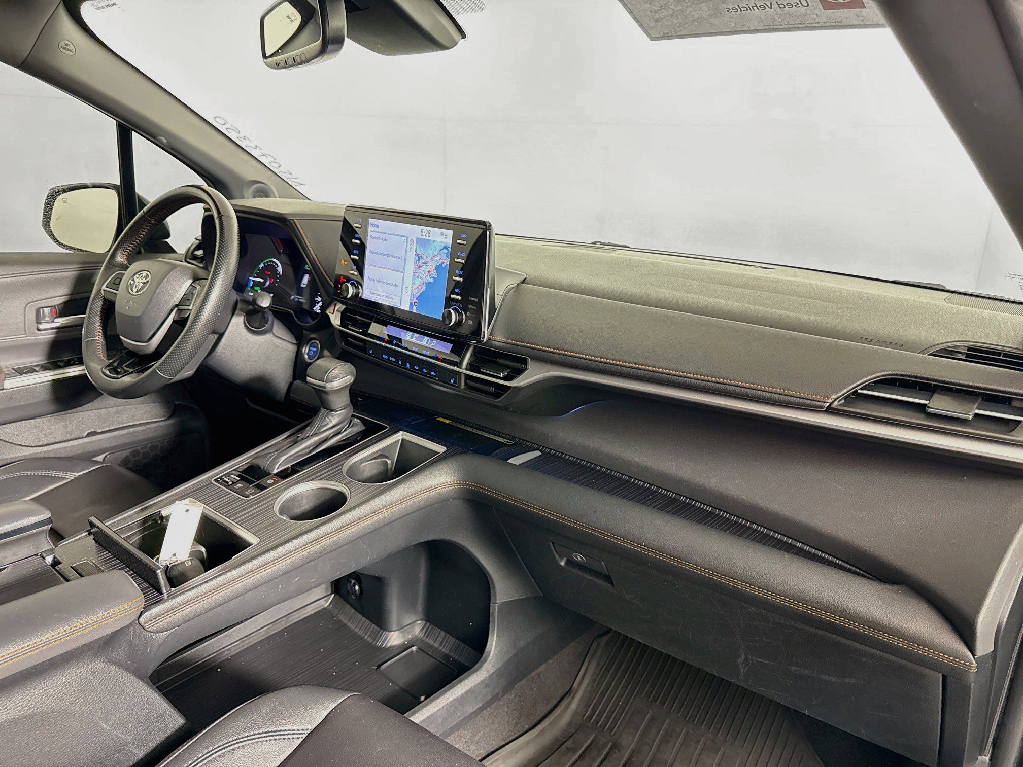 Used 2022 Toyota Sienna XSE w/ XSE Plus Package AWD/4WD image 30