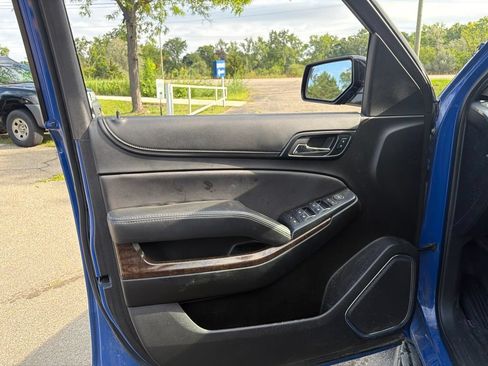 Used 2019 Chevrolet Tahoe 4WD image 10