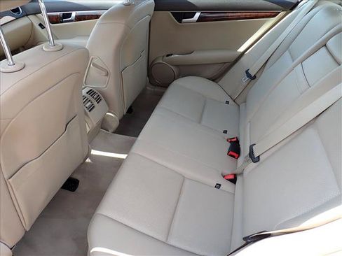 Used 2012 Mercedes-Benz C 300 4MATIC Sedan image 6