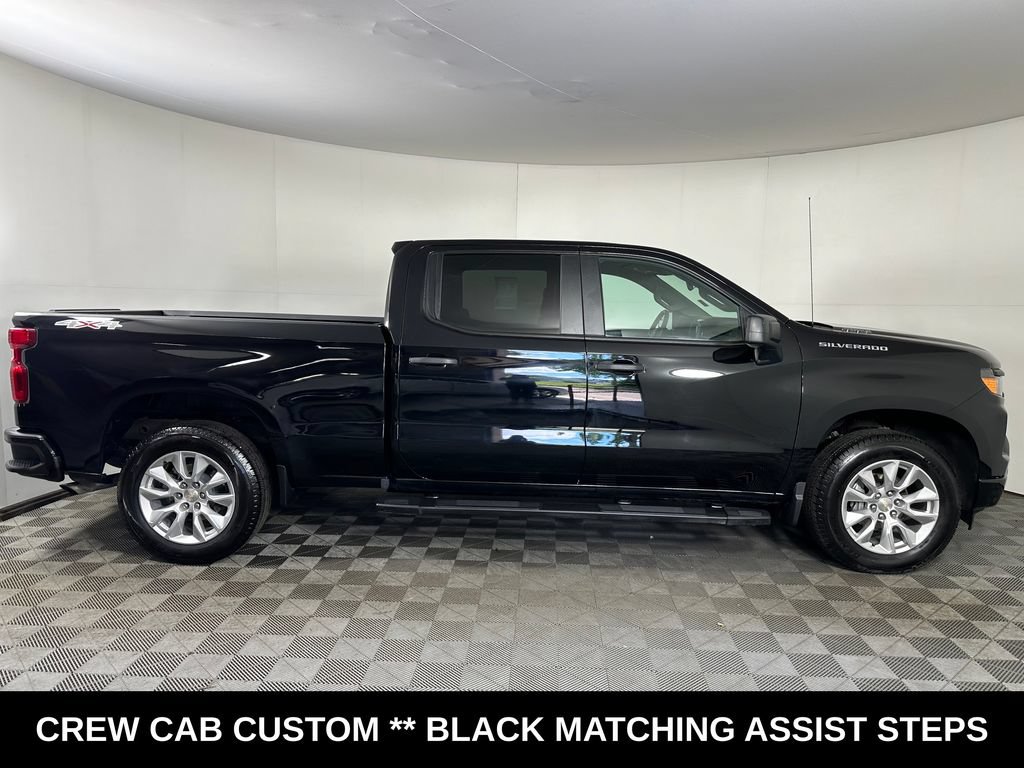 Used 2025 Chevrolet Silverado 1500 Custom AWD/4WD image 7