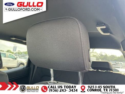 Used 2025 Chevrolet Colorado LT w/ Advanced Trailering Package RWD image 18