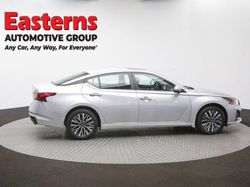 Used 2023 Nissan Altima 2.5 SV w/ SV Premium Package AWD/4WD image 47
