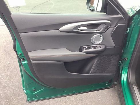 Used 2025 Alfa Romeo Tonale w/ Premium Package image 9