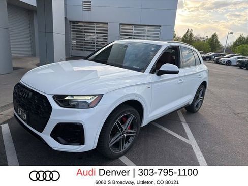 Certified 2024 Audi Q5 e Premium Plus w/ Premium Plus Package AWD/4WD image 1