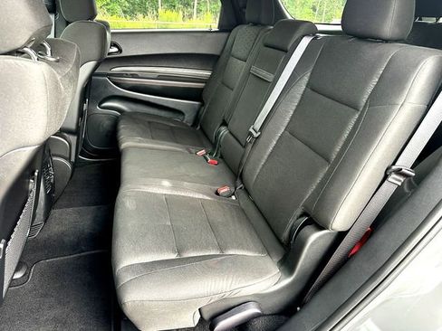 Used 2025 Dodge Durango GT RWD image 18